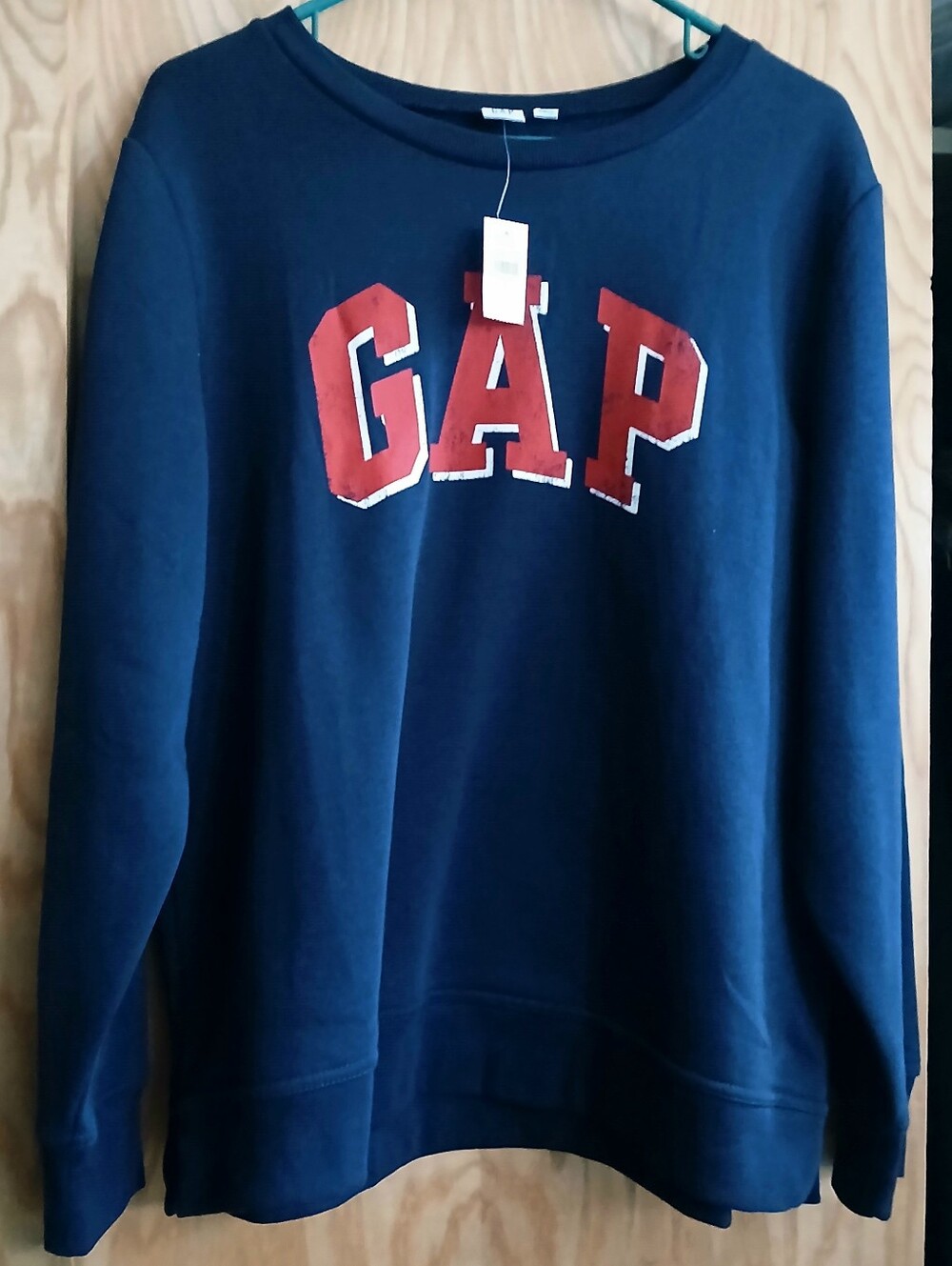 GAP Women's Navy Blue Crewneck Sweatshirt, Large, NWT.